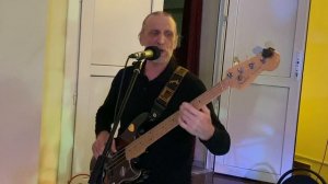 Новогодняя ретро вечеринка в ДК "Заречье". 27.12.25г. Играет кавер-группа "ВИА - 70х"