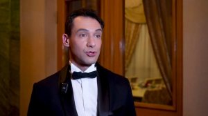 «За пять минут до Нового года»: Донбасс Опера дарит тепло