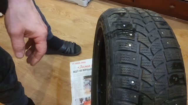 Ошиповка или дошиповка зимней шины своими руками с помощью шуруповерта и дошипуна легковой автошины. смотреть онлайн