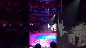 Шоу воды огня и света))))