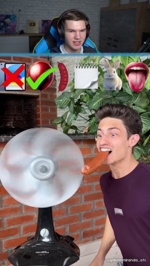 БЫСТРЫЙ Вентилятор VS Разные Предметы! 😳💨 #shorts #шортс #челлендж #прикол #мем #пранк #юмор #пран