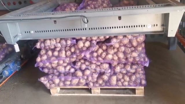 Паллетоукладчик RON-400 укладка мешков с картофелем смотреть онлайн