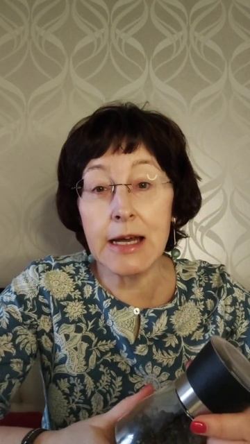 Как может черный перец помочь в праздники? Помогает переваривать еду, борется с лишним весом, отеком