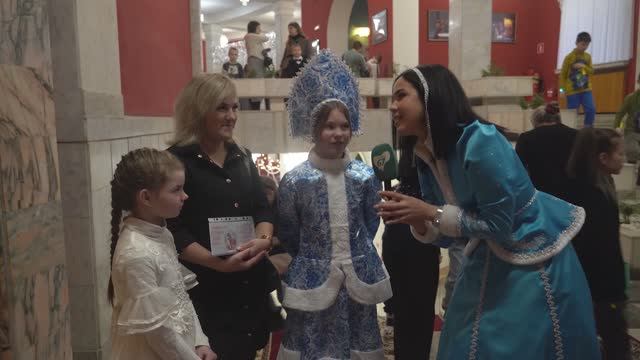 Отдел кадров: Дед Мороз смотреть онлайн