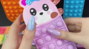 ВИДЕО ДЛЯ ДЕТЕЙ ПРО СЛАЙМЫ ВИДЕО ДЛЯ ДЕВОЧЕК И ДЛЯ МАЛЬЧИКОВ ДЕЛАЕМ КРАСИВЫЕ ЦВЕТНЫЕ СЛАЙМЫ