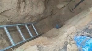 Утепление  оголовка скважины с самоизливом и установка адаптера для подземного подключения.