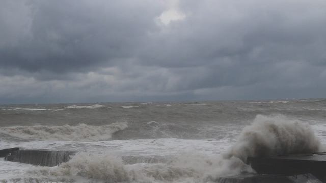Кудепста. Штормовое море. 29.12.25