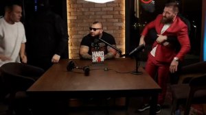 Сибирский конор щёлкнул Тарасова на конференции👊