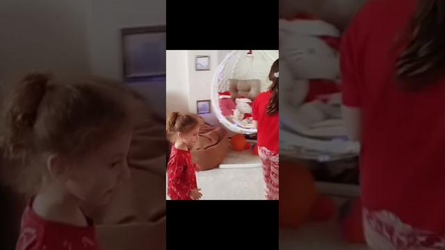 необычная капсула