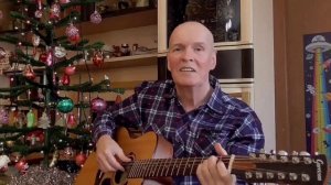 Новогодний мини-концерт с песнями под гитару!