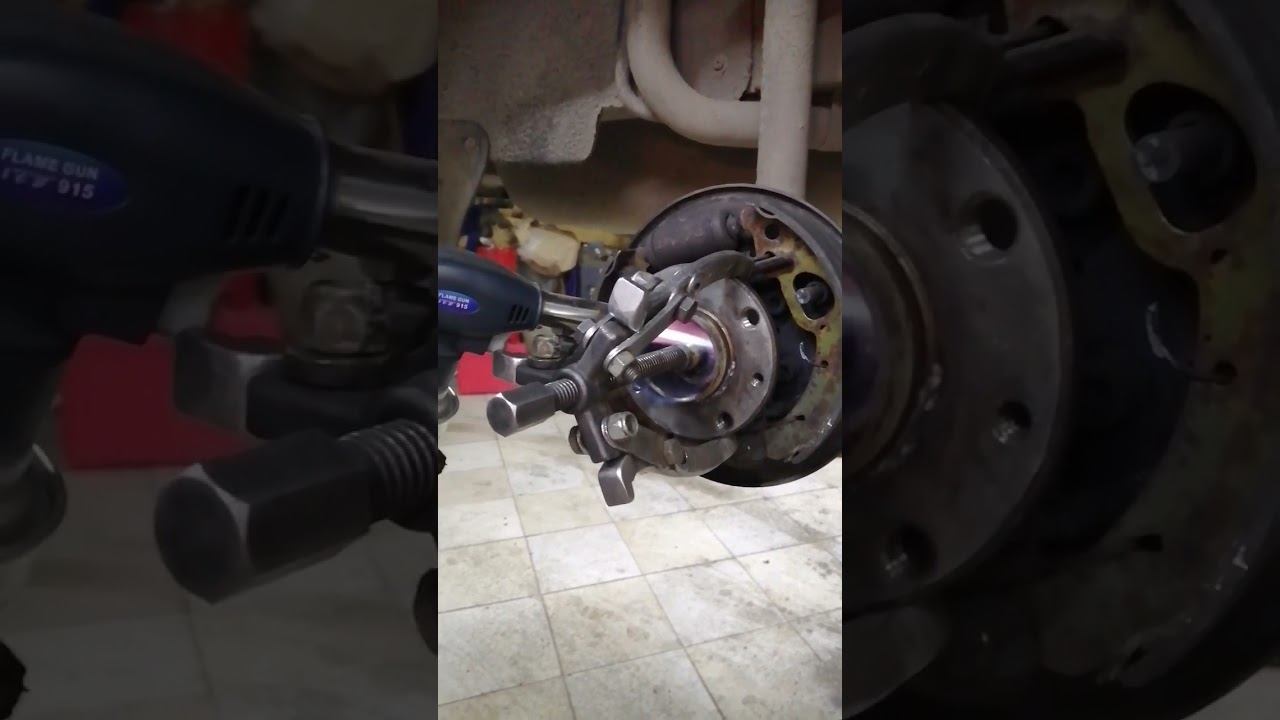 Замена подшипника, пришлось менять весь узел смотреть онлайн