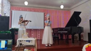 "Русская зима" вокал и скрипка в живом исполнении Дарья Собина и Бобикова Полина песня Т.Куртуковой