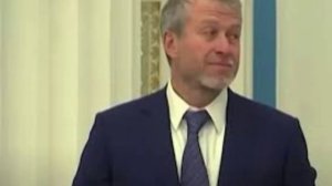 Бизнесмен Абрамович не перечислит деньги от продажи клуба Челси Украине