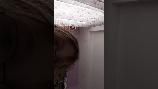 отвечаю на ваши вопросики и разговариваю пишите коменты!!!!