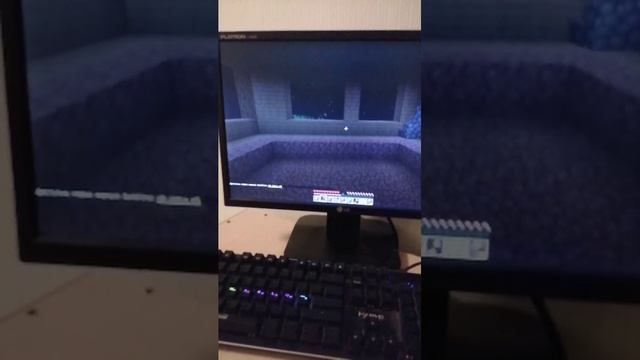 Играем в майнкрафт смотреть онлайн