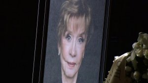 В Москве простились с народной артисткой Верой Алентовой.