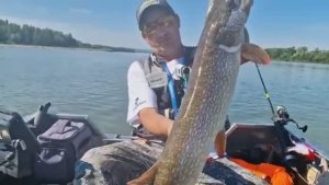 НА РЫБАЛКУ НА САМОЛЁТЕ! Крокодилы растерзали спиннинг! ДВА ТРОФЕЯ в один день!