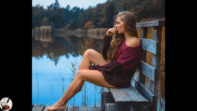 Кадриль голоса|Автор-Ольга Павлова|Стихи, Суно,Видео|То скрипочкой по камешкам, то саксом под мостом смотреть онлайн