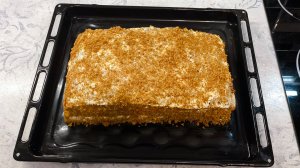 Влог. Очень вкусный медовик, а самое главное быстро готовится! Навожу порядок в шкафу с крупами.