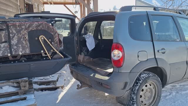 Погрузка мотособаки в Шниву дома. смотреть онлайн