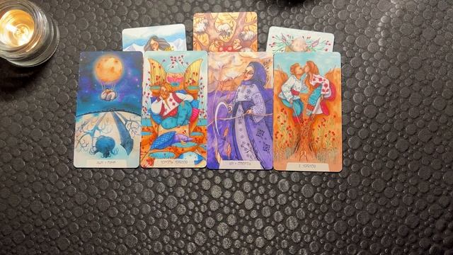 Таро: Что происходит в ЕГО жизни прямо сейчас? смотреть онлайн