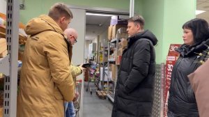 РАЗВОД НА ДЕНЬГИ В ПЯТЁРОЧКЕ / ВАС ШОКИРУЕТ ТАКАЯ ПРАВДА / ЗАСТАВИЛИ ПРИЕХАТЬ РУКОВОДСТВО НОЧЬЮ