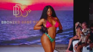 Сексуальные девочки на подиуме. Выпуск № 33