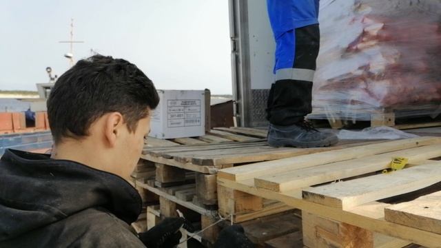 Разгрузочно-погрузочный кран, смотреть онлайн