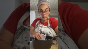 СОБИРАЕМ ТОРТ НАПОЛЕОН:
ВТОРОЙ ВАРИАНТ ДЛЯ ТЕХ,КТО ЛЮБИТ ХРУСТЯЩИЙ.