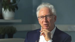 Олег Вьюгин «Я не верю в многополярный мир»