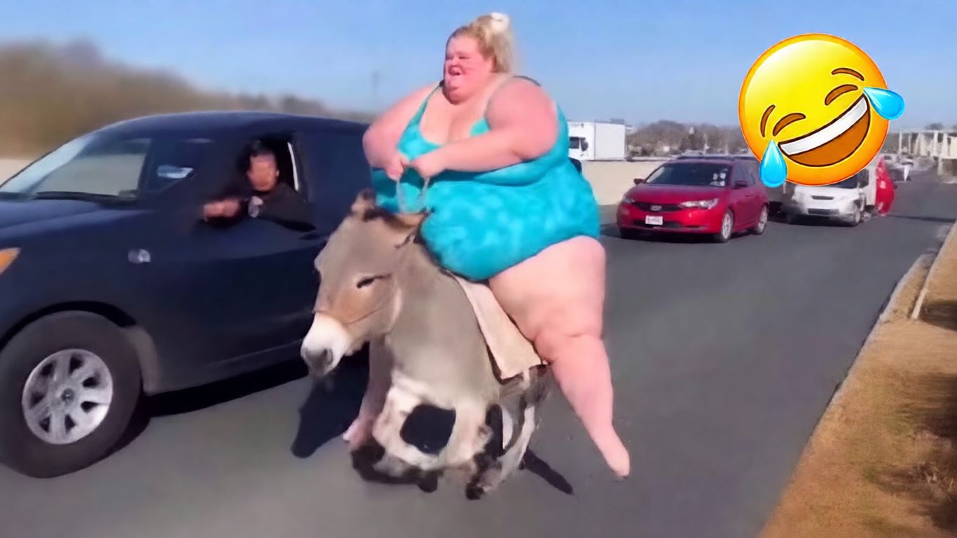 ПОПРОБУЙ НЕ РАССМЕЯТЬСЯ 😂 Подборка смешных видео с неудачами🤭Люди ведут себя как идиоты смотреть онлайн