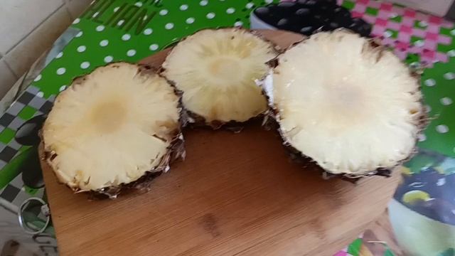 #кушаем ананас уже созрел смотреть онлайн