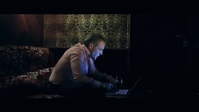 Mateos & Vasek - Gray Night смотреть онлайн