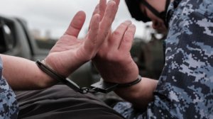 Трое убитых и попытка подрыва машины: подробности о громком задержании в Петербурге