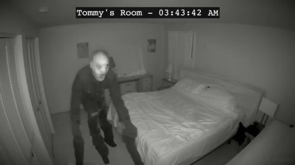 Ему Нужно Есть Каждую Ночь.. Life of Luxury на русском языке