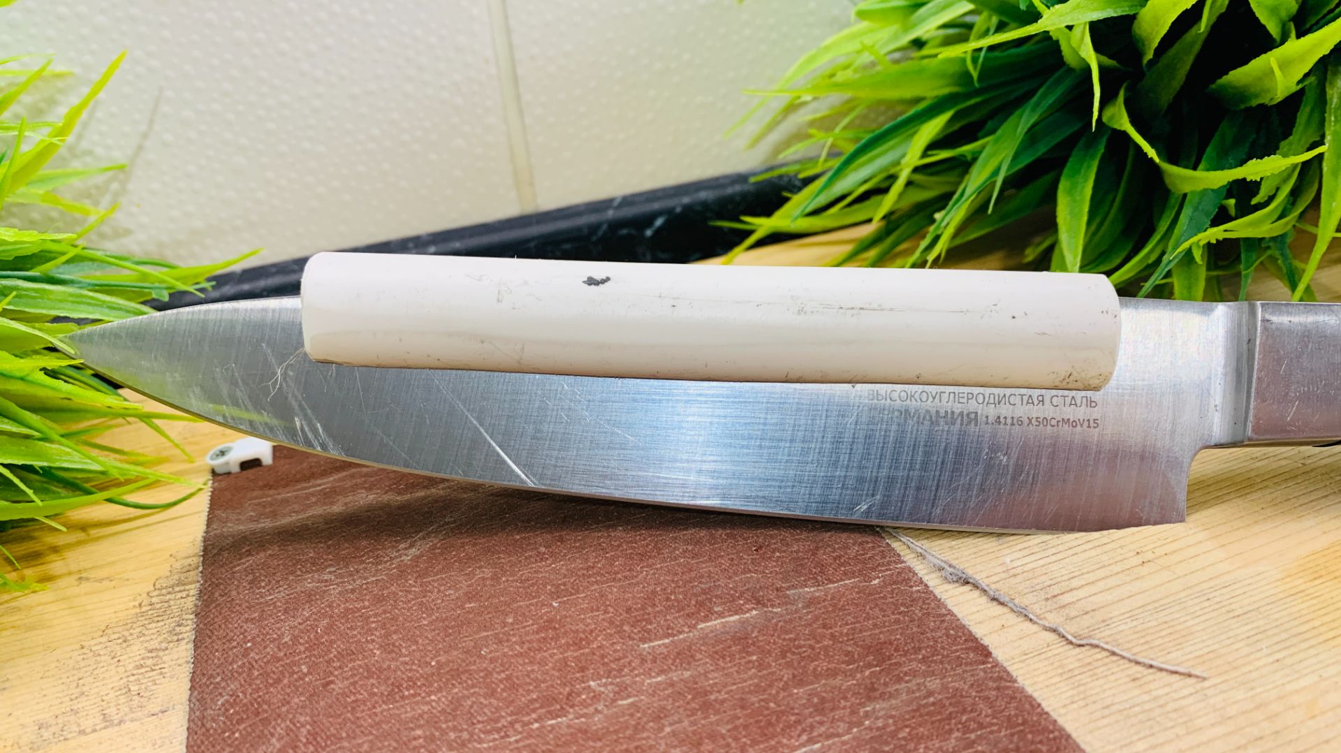 Отличная идея заточки Ножа своими руками! НОЖ как БРИТВА за пару МИНУТ!