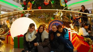 Зимние каникулы начались. Гуляем с друзьями