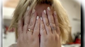 А вдруг это последний  животище Быковой? Невозможно описать словами...