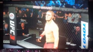 Эдсон Барбоза и Хабиб Нурмагомедов, бой в UFC 3