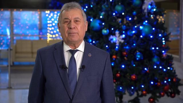 Председатель АКЗС Александр Романенко поздравил жителей региона с Новым годом и Рождеством смотреть онлайн