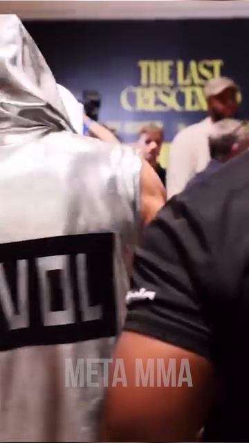 Бивол – БОКСЕР ГОДА по версии Meta MMA Awards смотреть онлайн