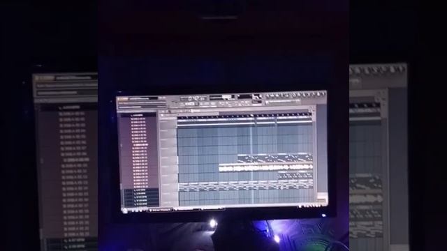 Обычный вечер четверга + 3 новых трека (Demo)🎹🎼❤️😉 смотреть онлайн