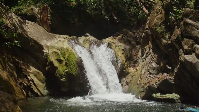 Тропическая вода смотреть онлайн