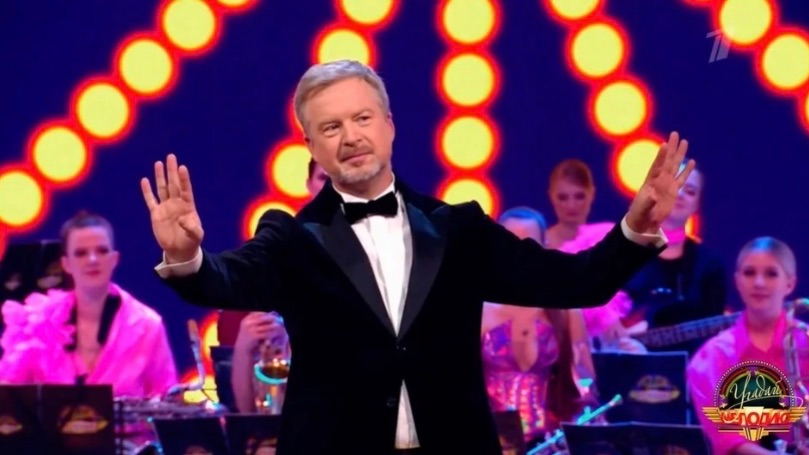 «УГАДАЙ МЕЛОДИЮ» ВОЗВРАЩАЕТСЯ В ЭФИР ПОСЛЕ ПОЧТИ ДВУХЛЕТНЕЙ ПАУЗЫ смотреть онлайн