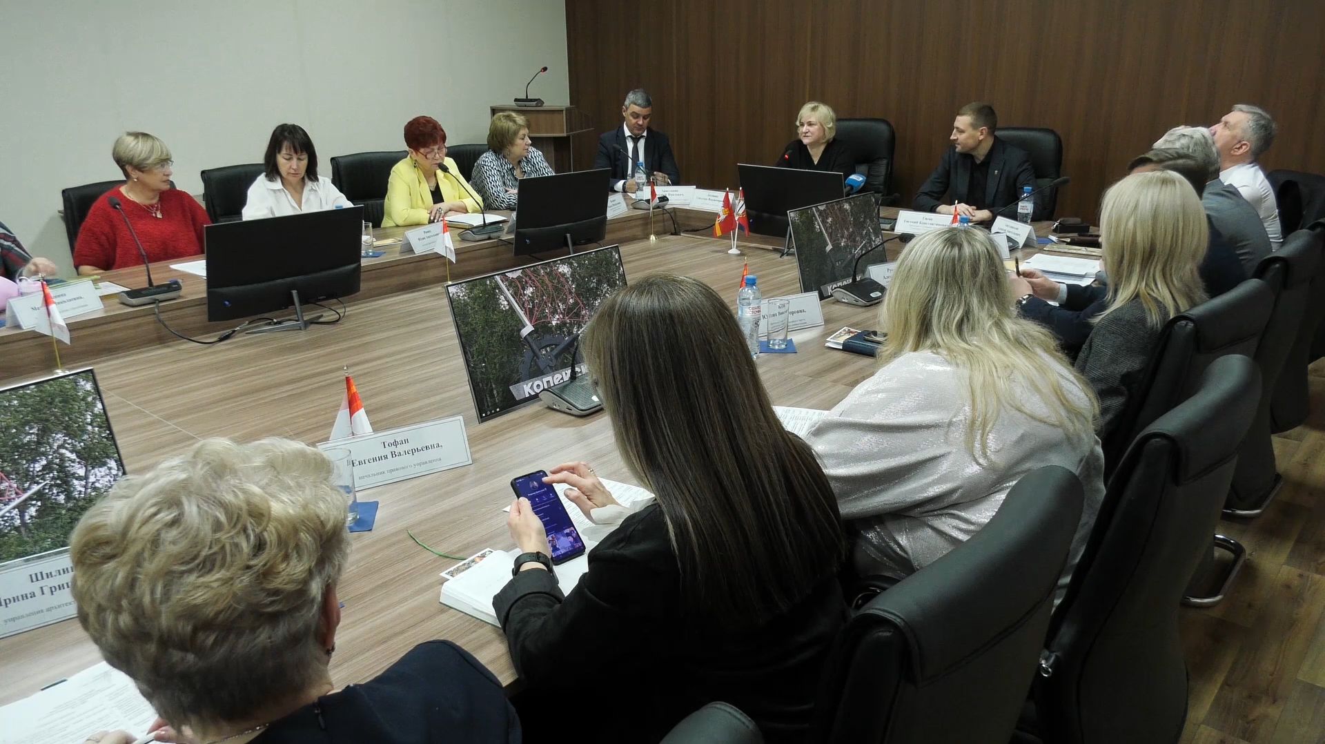 Прошло последнее в этом году аппаратное совещание смотреть онлайн