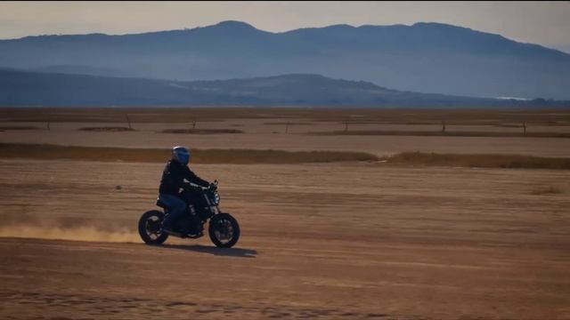 Mateos - Me and My Motorcycle🖤 смотреть онлайн