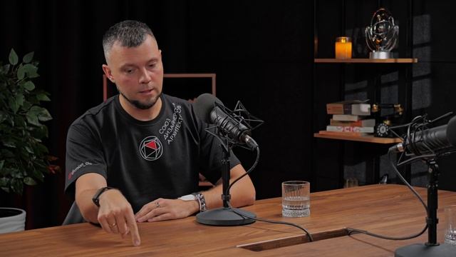 Гость Честного подкаста про Дизайн - Евгений Тюрин -  президент Союза Дизайнеров и Архитекторов