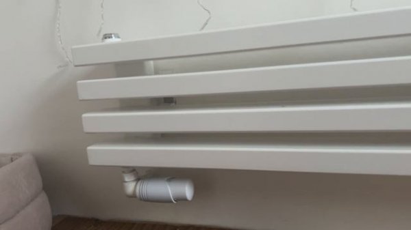 Видео отзыв на радиатор Axxinot Cardea Z 1750