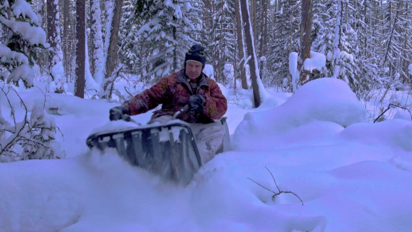 Таёжный экстрим, снежное бездорожье. Закрываю капканы с добычей.