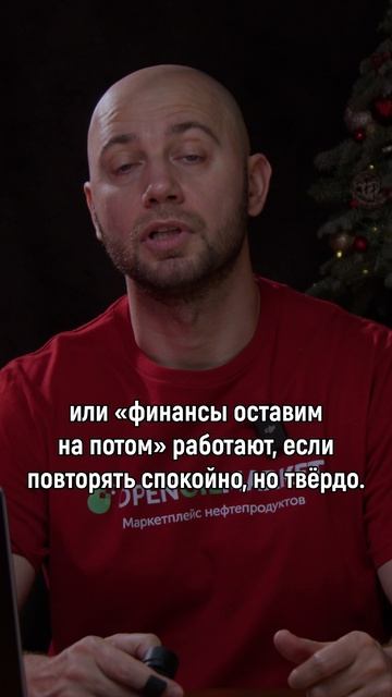 Стратегия выживания на семейном ужине 🍽️ смотреть онлайн